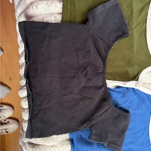 Black Ribbed Short Sleeve Top